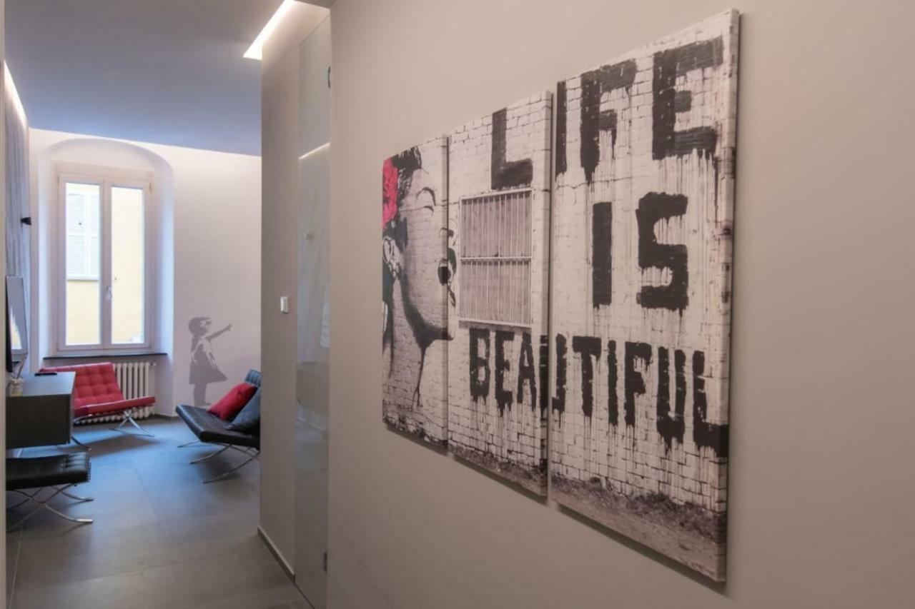 Banksy - Arte In Centro Citta Apartment Parma Luaran gambar